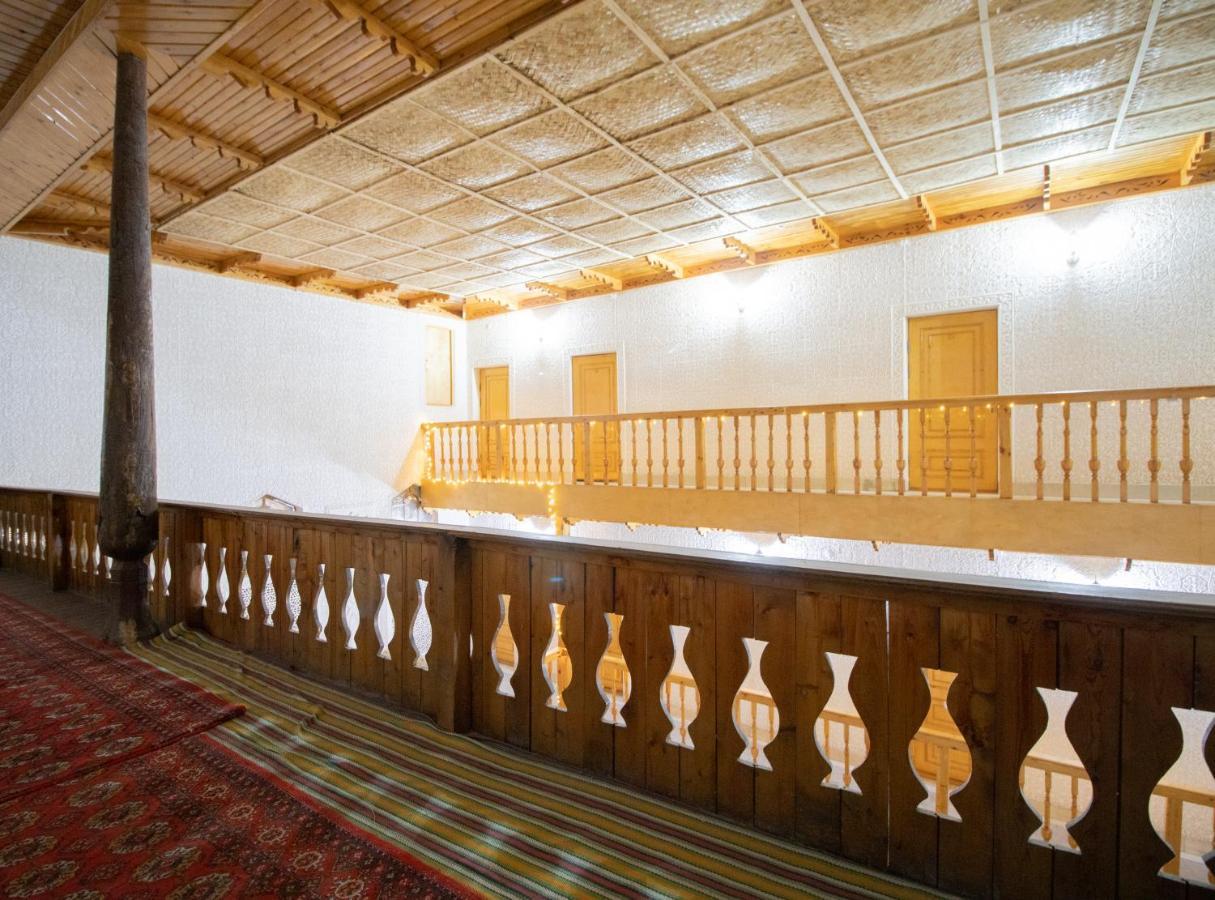 Hotel Bukhara Zaringiz Extérieur photo